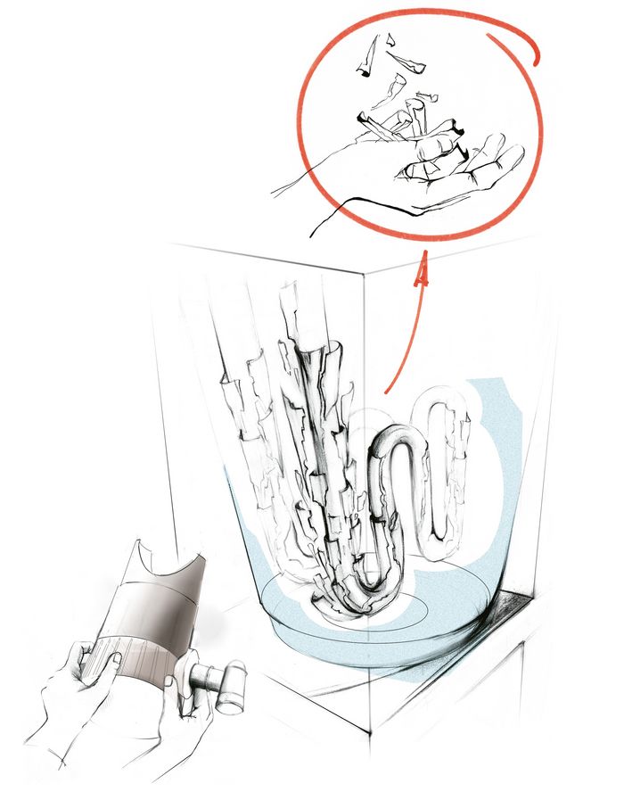Kalkmanagement mit KLAFS: Die beim Verdampfen von Wasser abgegebenen Mineralien werden im KLAFS Verdampfer getrennt und in den Auffangbehälter geleitet. Mit nur zwei Handgriffen lösen Sie den Bajonettbehälter und können den Kalk sauber und einfach entfernen.